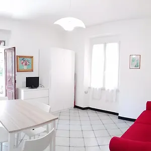 ferrando-apartment.hotelitalianriviera.com/
